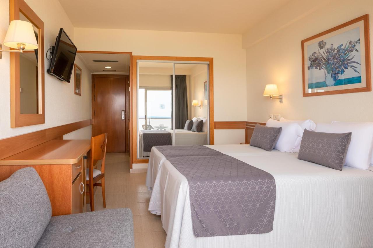 Htop Pineda Palace 4Sup - Adults Recommended #Htopbliss Pineda de Mar Room photo