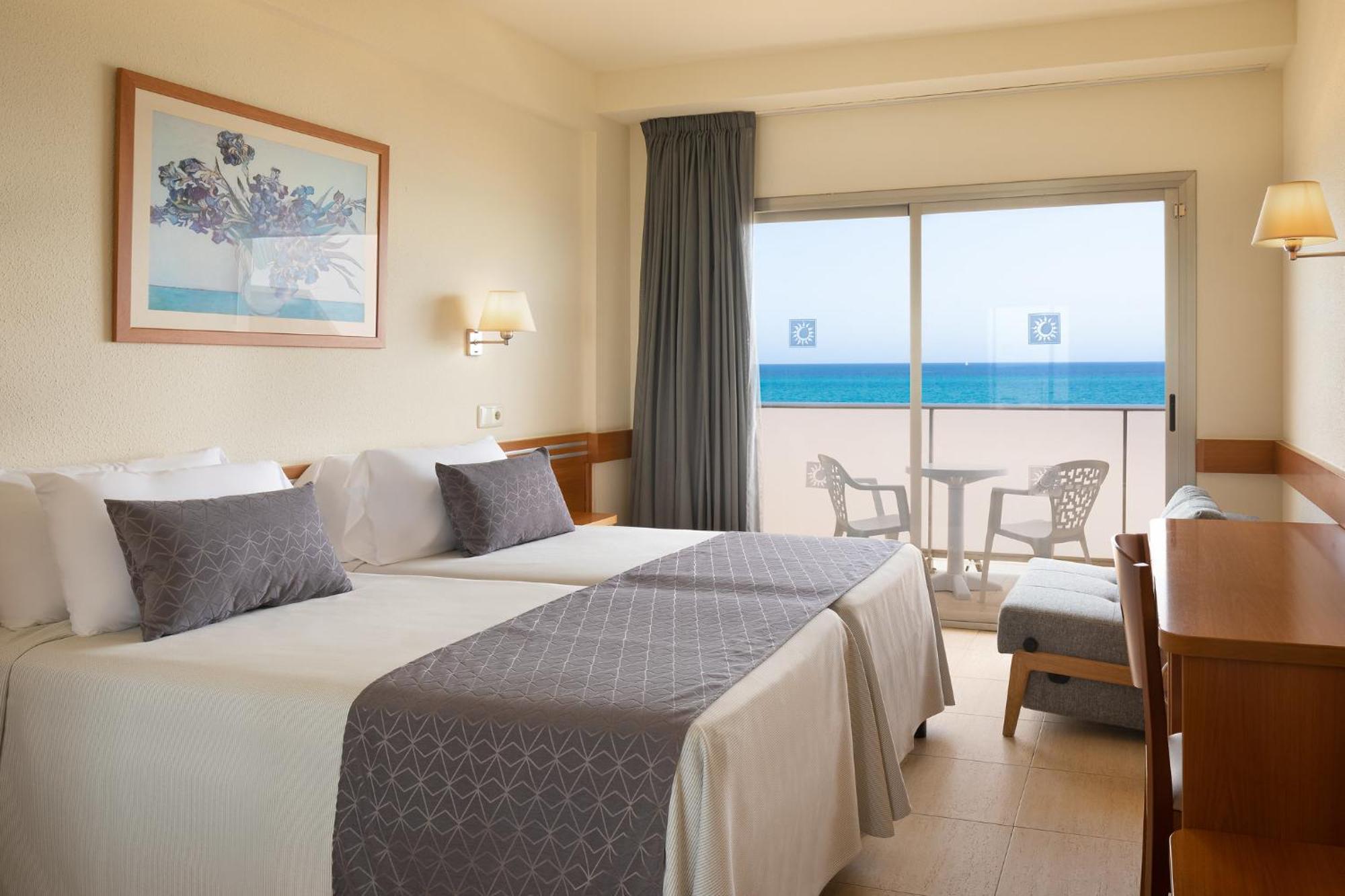 Htop Pineda Palace 4Sup - Adults Recommended #Htopbliss Pineda de Mar Room photo